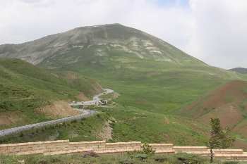 Bayburt ili sınırlarında Kop Dağı